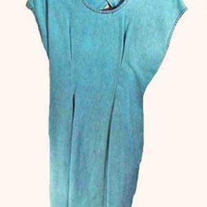 BLOW OUT SALE DENIM DRESS, 1975, NEVER WORN, TEAL, JUNIOR 7, FORM-FITTING,